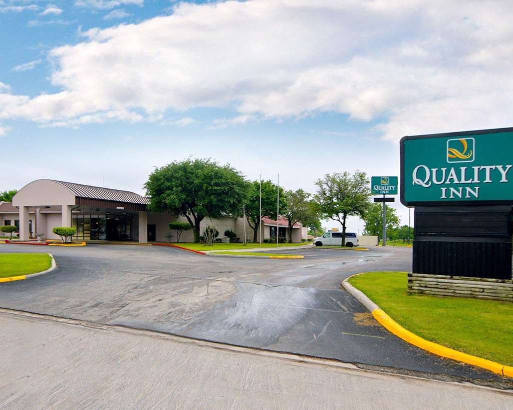 Quality Inn Gainesville Exteriör bild